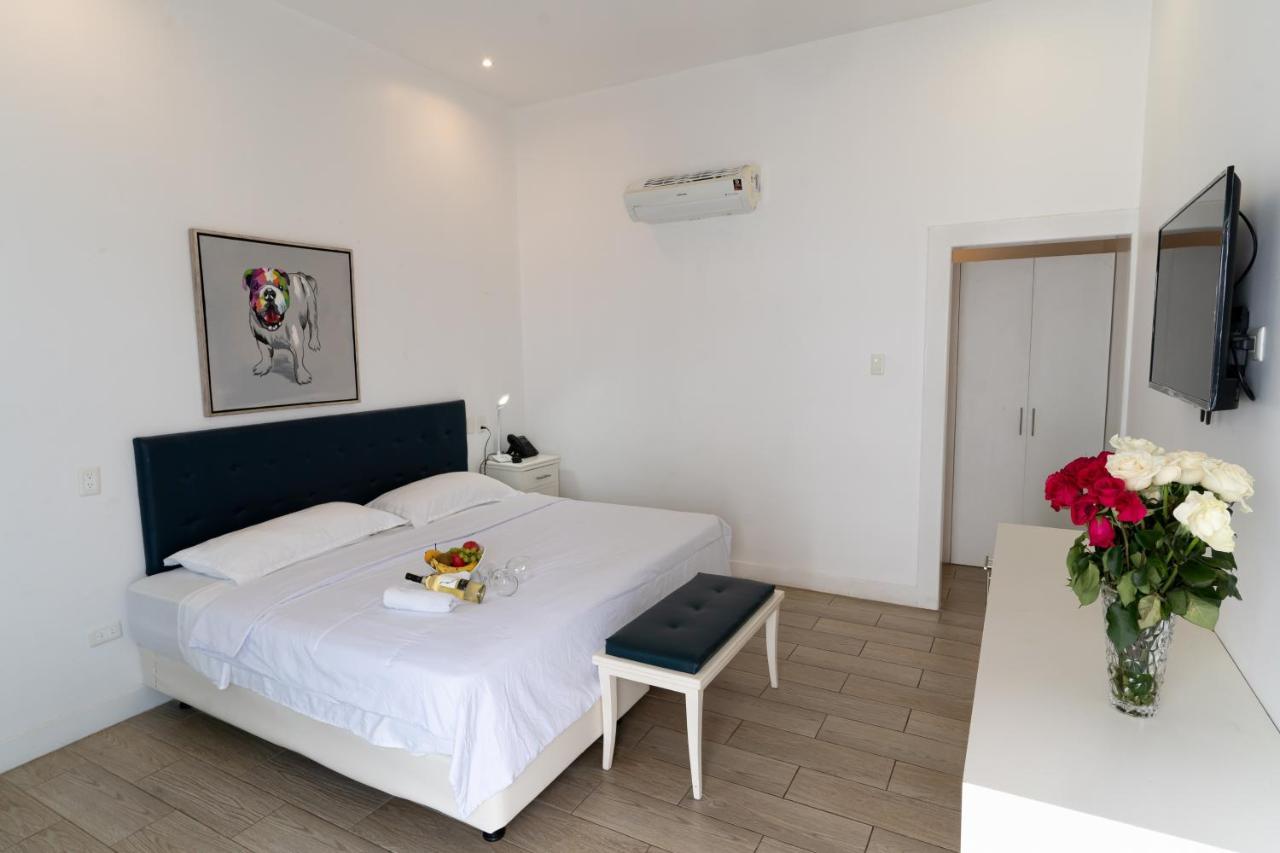 Hotel Kinova Salinas  Exterior photo